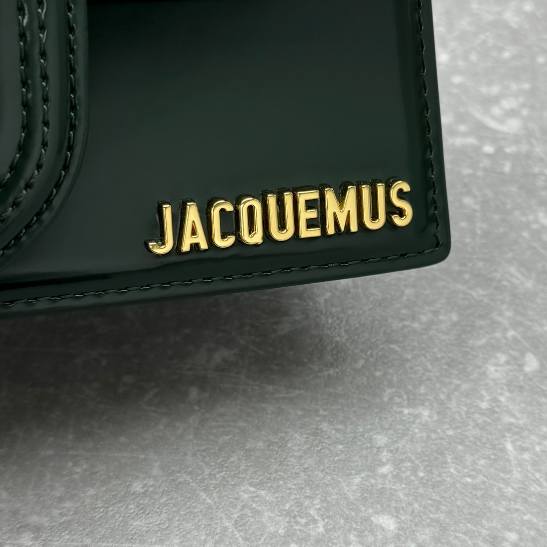 Jacquemus Satchel Bags